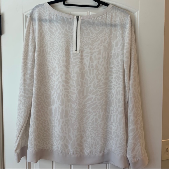 Loft White Pattern Top - Picture 5 of 7